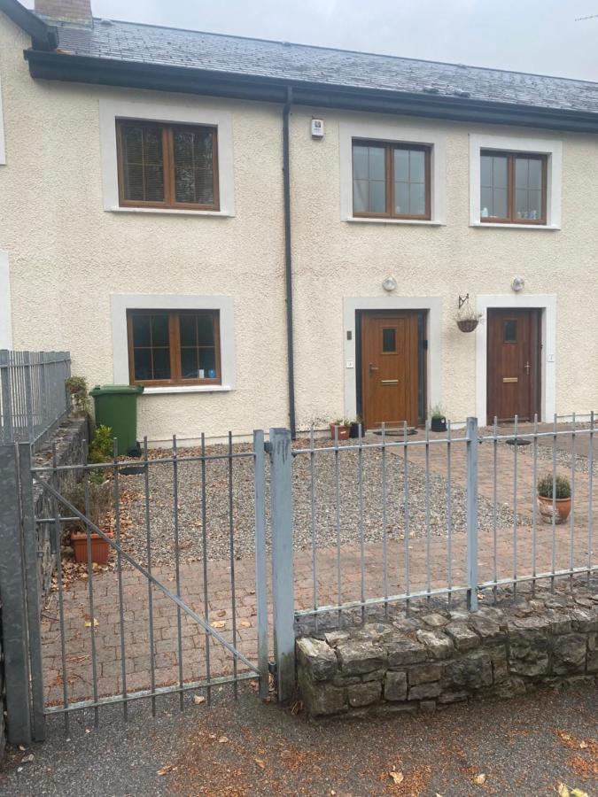 3 The Courtyard Castle Dargan Apartamento Ballygawley Exterior foto